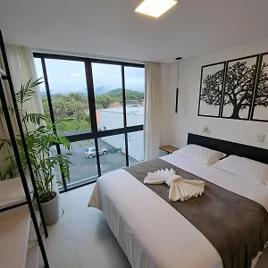 Flat 300 Business No Centro De Apartamento