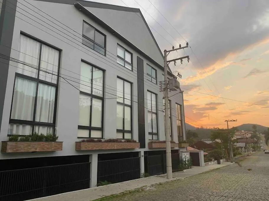 Novo E Confortavel Loft Central - Ate 4 Pessoas location